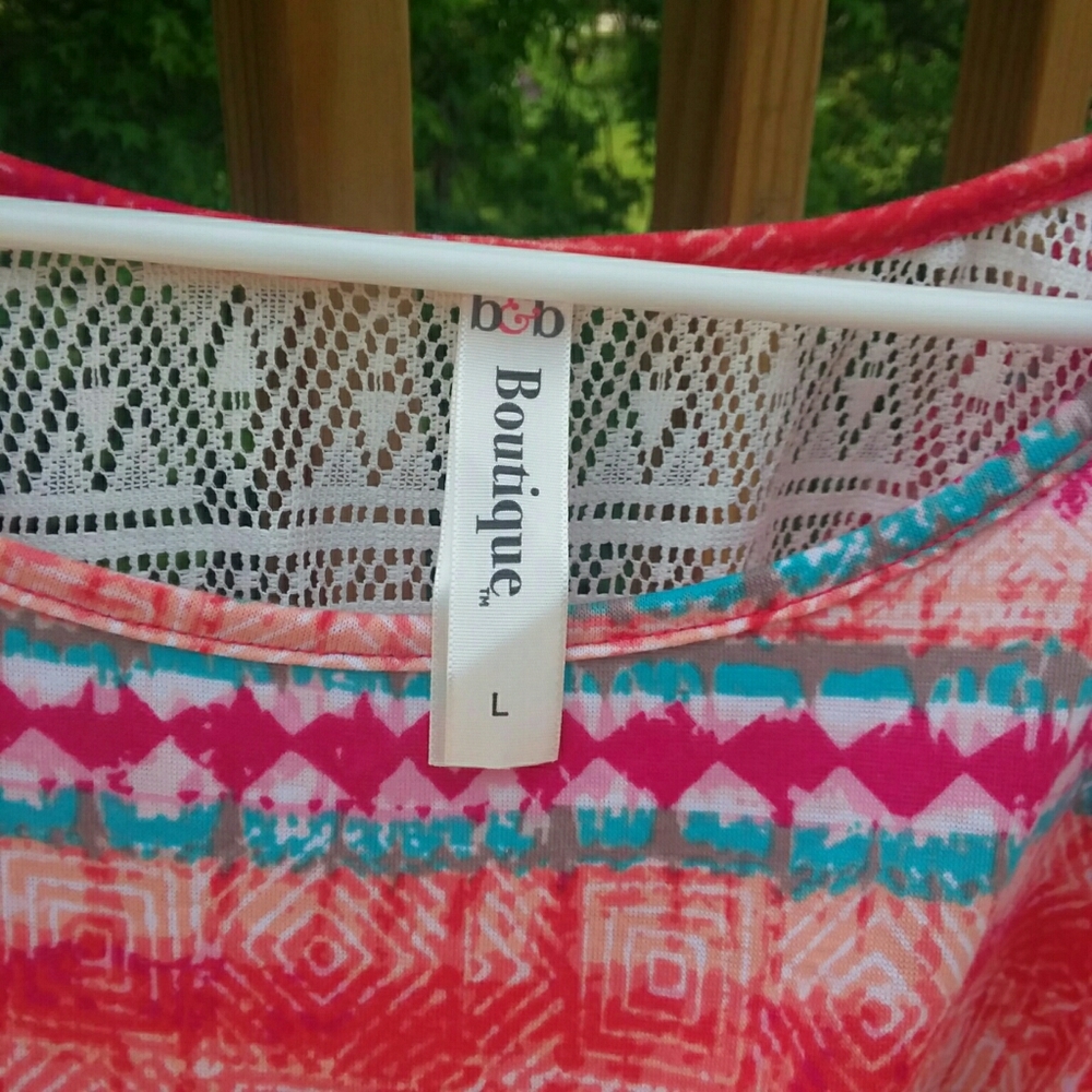⭐️ NWT b&b Boutique Shirt/Large - Picture 2 of 12